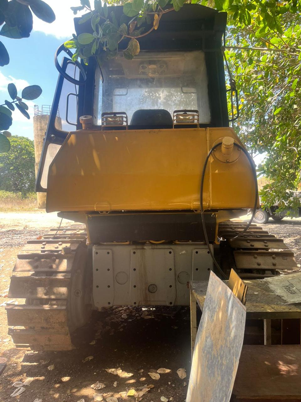 Parte traseira do trator Fiatallis FD170
